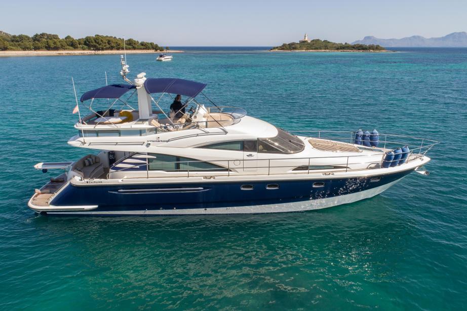 Repairing a luxury yacht with AVKO